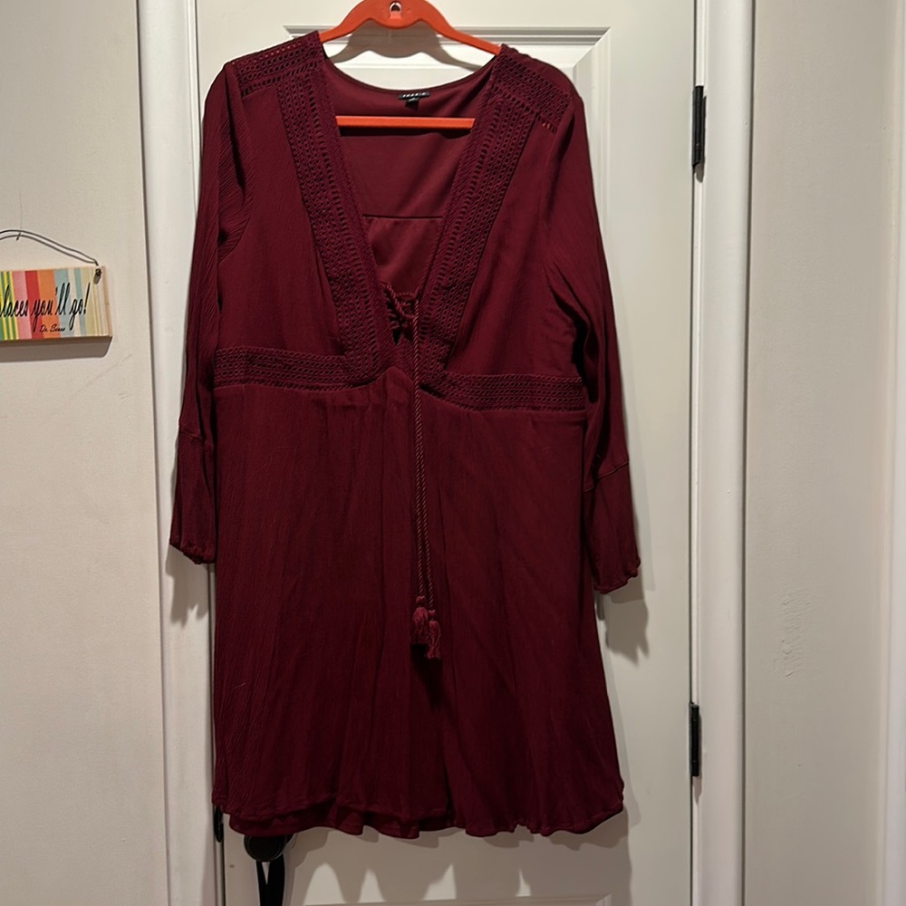Torrid belle sleeved lace front dress size 2 (18-20)